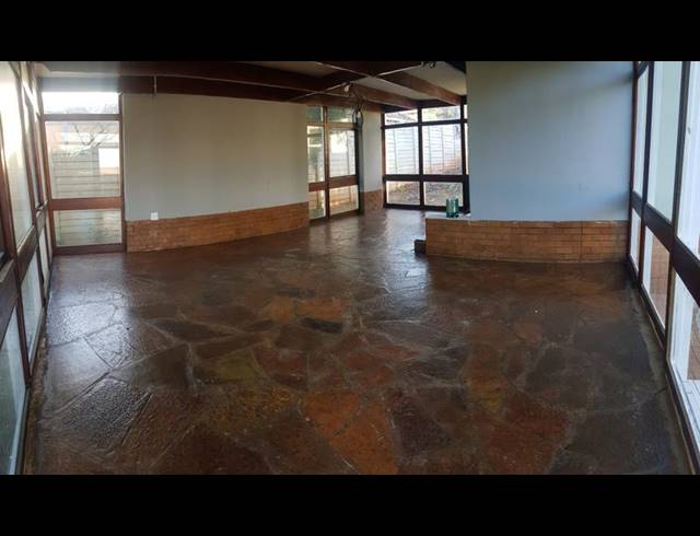 4 BEDROOM HOUSE FOR SALE IN DANVILLE